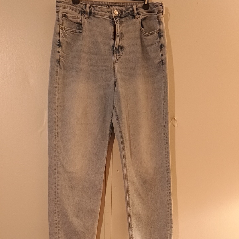 American Eagle Outfitters Light Blue Straight Leg Jeans